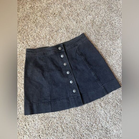 Madewell Metropolis Snap Jean Button Up Mini Skirt in Rawley Black - Picture 1 of 5